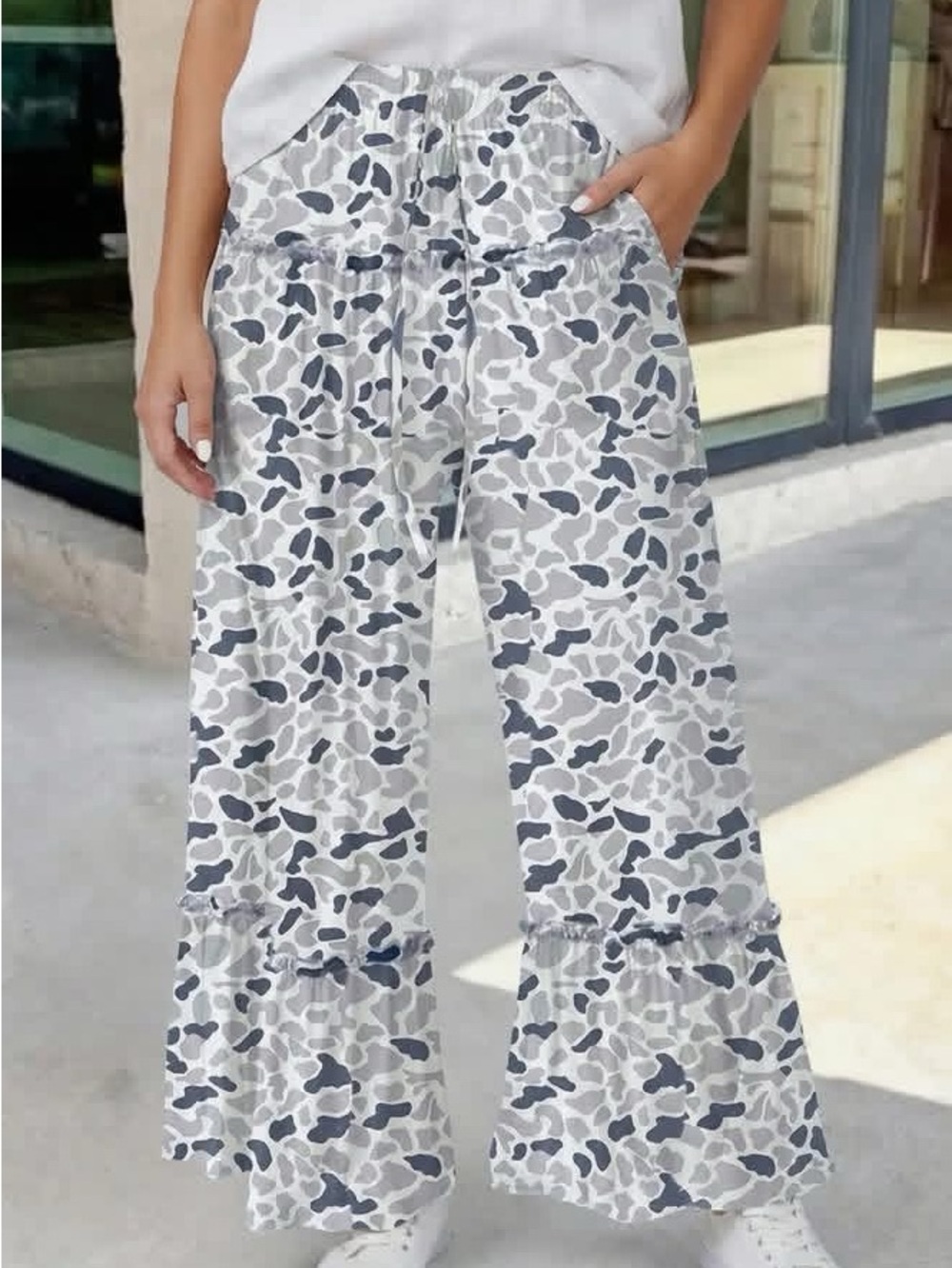 The cutest camo pants ever 😍